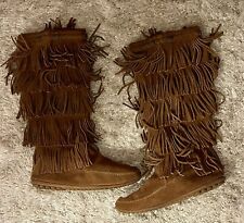MINNETONKA Fringe MOCCASIN BOOTS 5 LAYER FRINGED SIZE 9 Brown LEATHER Women’s picture