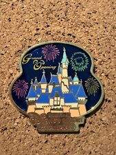 Shanghai Disney Grand Opening Mickey Castle LE 500 RARE Pin picture