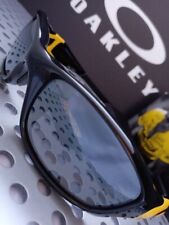 Limit  Straight jacket   LIVESTRONG  OAKLEY  STRAIGHT JACKET Oakley Sunglasses picture