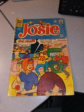 Josie #40 archie comics 1969 Silver Age dan decarlo good girl art the pussycats picture