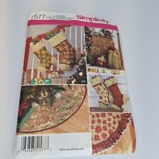 CHRISTMAS ITEMS Vintage SIMPLICITY HOME 1577 Sewing Pattern UNCUT picture