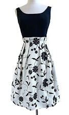 Oscar De La Renta Silk Floral Embroidered Pleated Dress Womens SZ 6 Fit & Flare picture