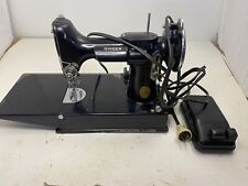 VINTAGE SINGER FEATHERWEIGHT PORTABLE ELECTRIC SEWING MACHINE, MODEL 221, 1940 picture