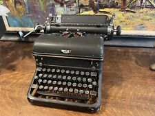RARE Antique 1930s/40s Vintage Royal Black WWII era Typewriter~Works Nice picture