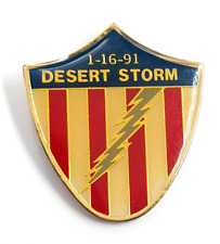 VTG 1991 Desert Storm Shield 1-16-91 American Flag Lightning Pin US Military picture