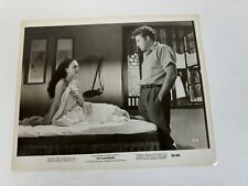 Vince Edwards + Carol Ohmart in The Scavengers (1959) ORIG VINTAGE PHOTO 8x10 picture