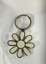 Nine West authentic vintage Daisy Key Chain new without tags Ivory enamel picture