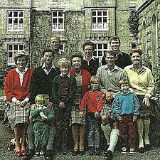 Royal Family RPPC Queen King Diana Philip Anne Mark William Harry Andrew Fergie picture