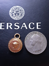 One  Versace  1 pieces   metal   gold    emblem Medusa 20 mm 0,8 inch picture
