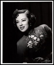 Hollywood Beauty Mitsuko Kimura STUNNING PORTRAIT STYLISH POSE 1950s Photo 777 picture