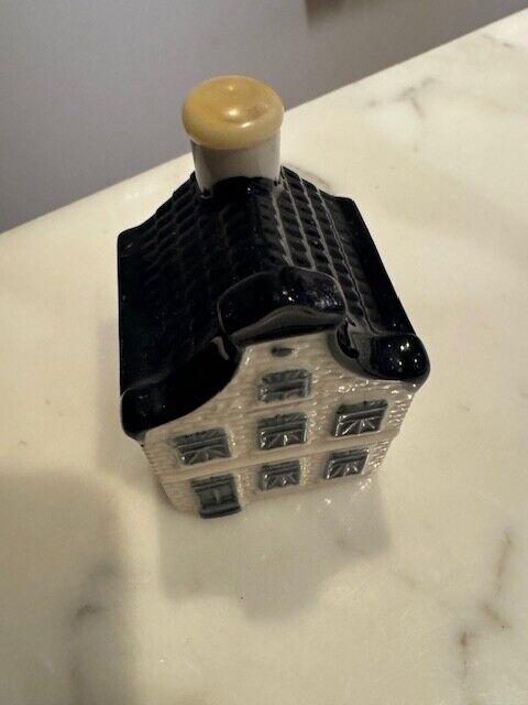 Early KLM House #4 made by Bolls -Never Used- Empty