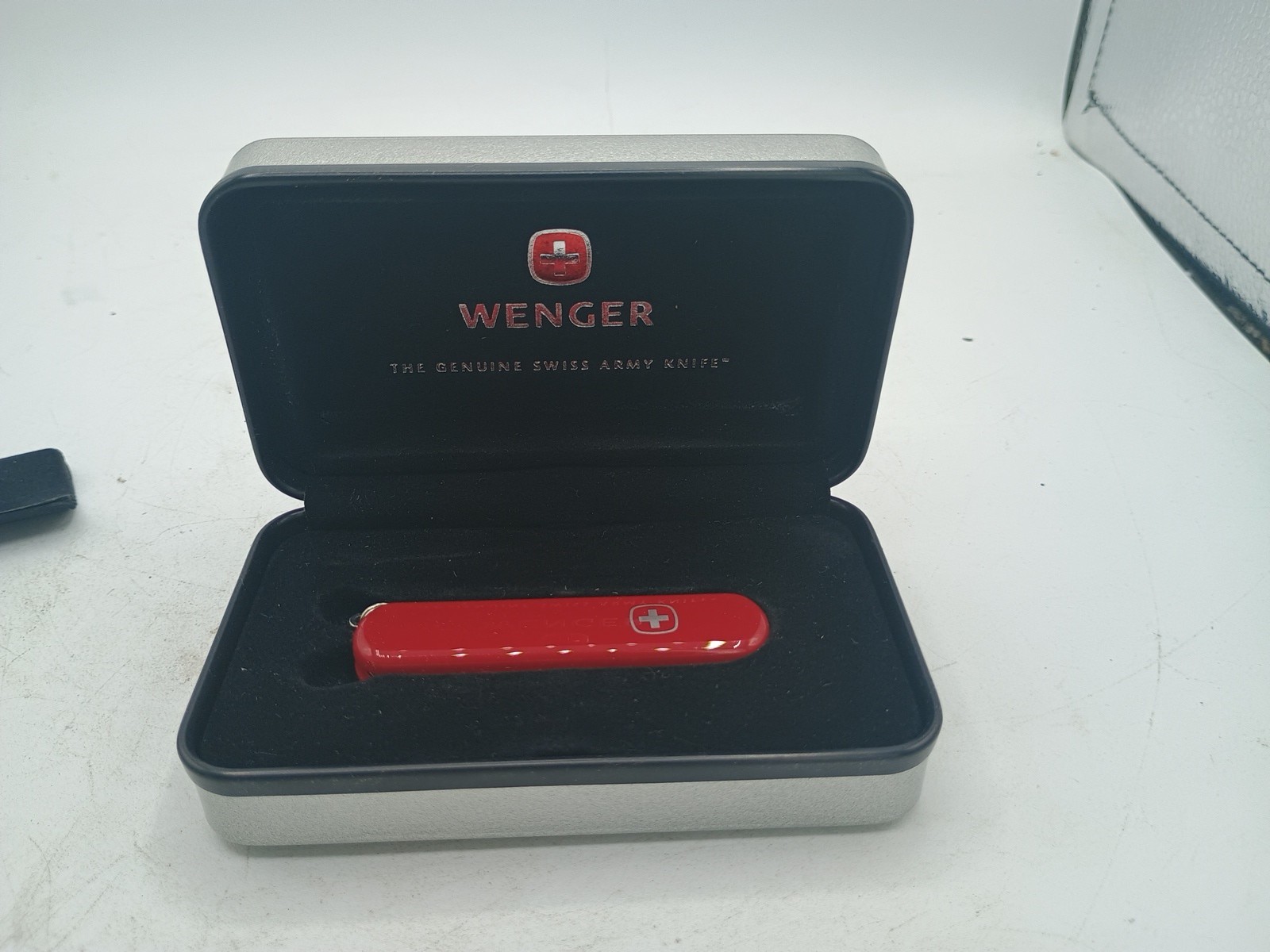 Wenger Swiss Army Knife With Metal Silver Color Gift Box  