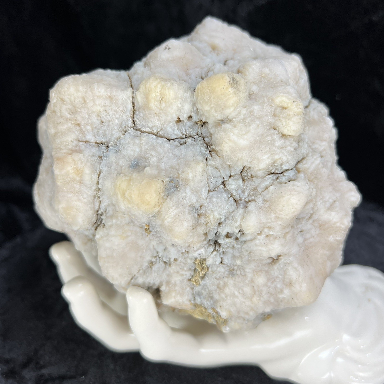 Uncut Geode Agate 5-1/2” Crystal Chalcedony Quartz Agate Unopened Non Rattling
