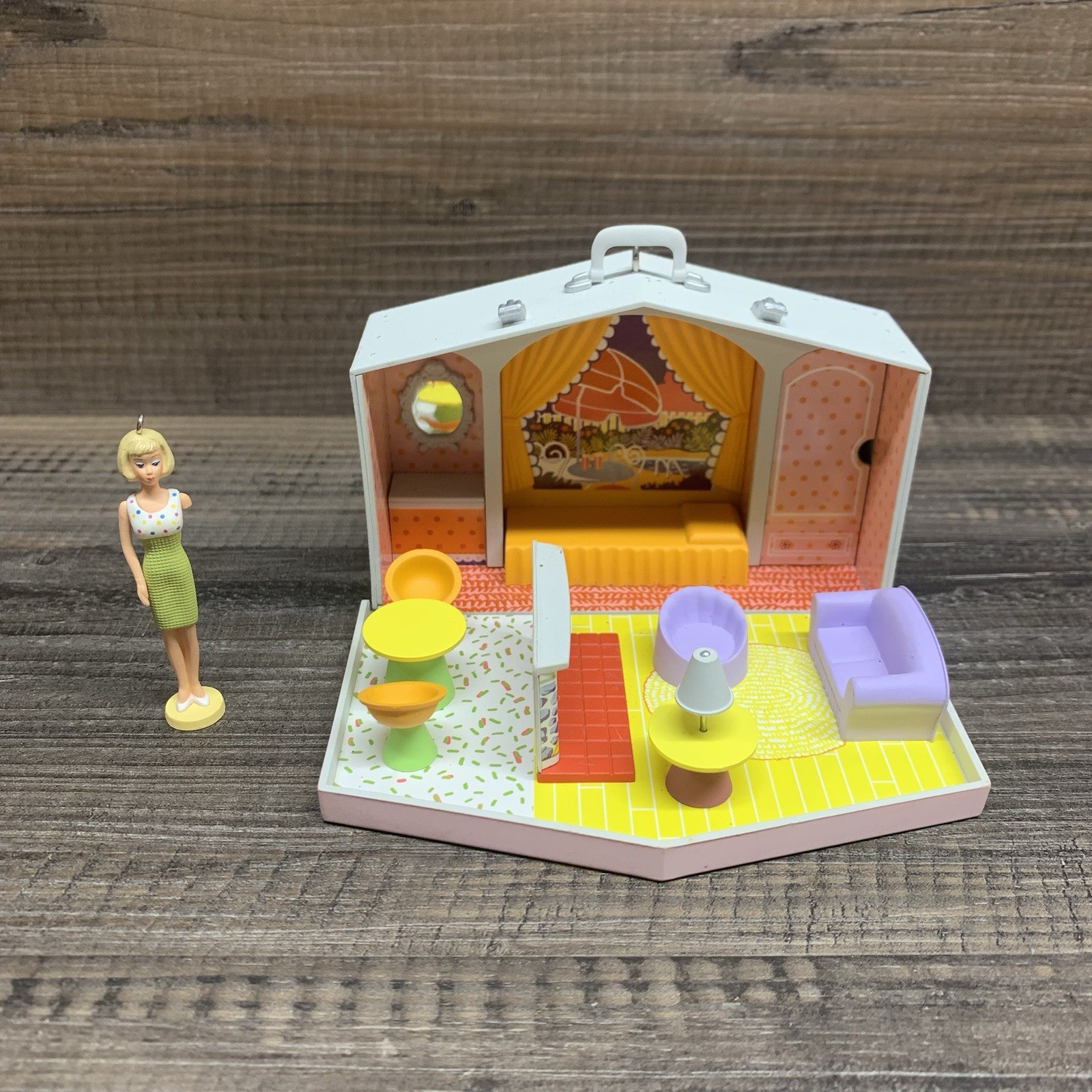 Hallmark Keepsake Barbie Family Deluxe House Christmas Ornament 2007 No Box READ