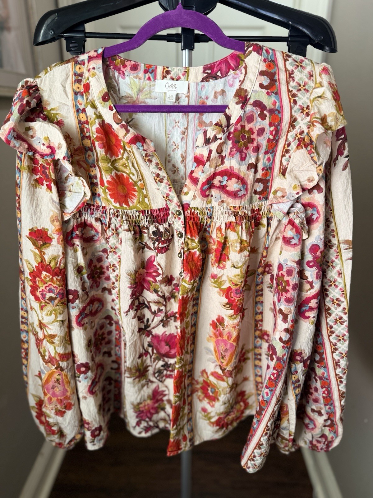 Oddi Women\'s 3XL Ivory Multicolor Floral Peasant V-Neck Button Ruffle Blouse
