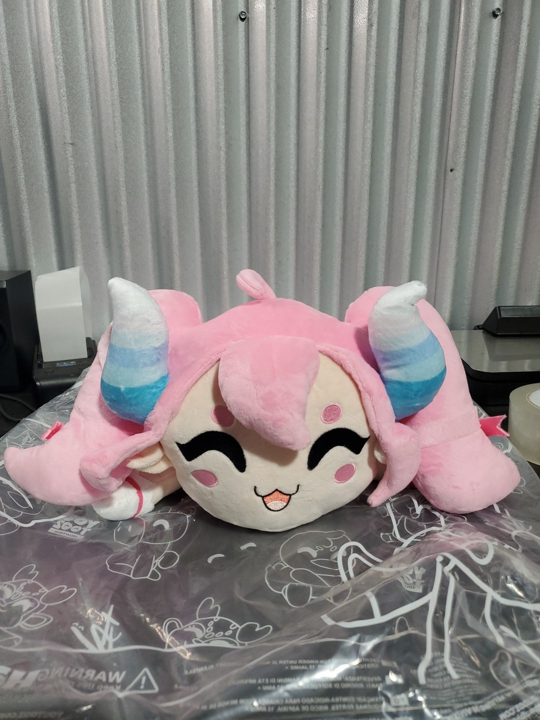 Youtooz Collectible Weighted Chibidoki Plush (16in) Pink NEW