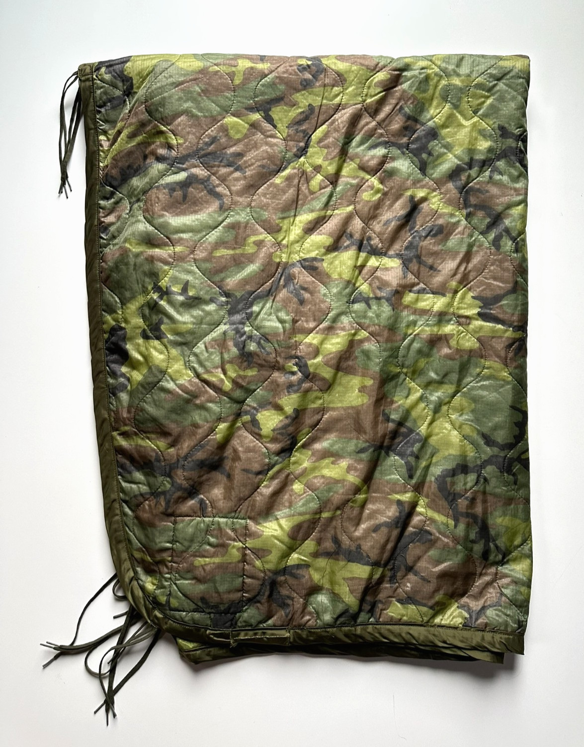 VTG 60s USGI ERDL Camo Poncho Liner Woobie Center Seam 4-Panel 100-2923