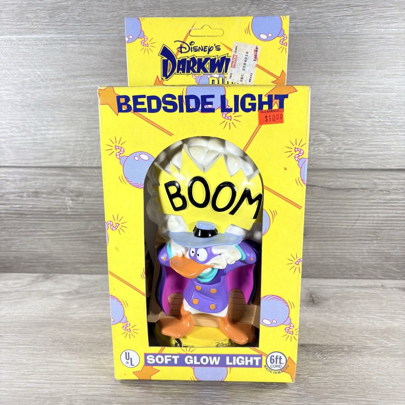 Vintage 1991 Disney Darkwing Duck 8\