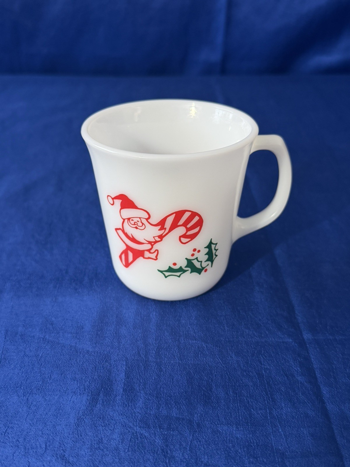 VTG Rare Pyrex Employee Seasons Greetings Santa Candy Cane Christmas Holiday Mug