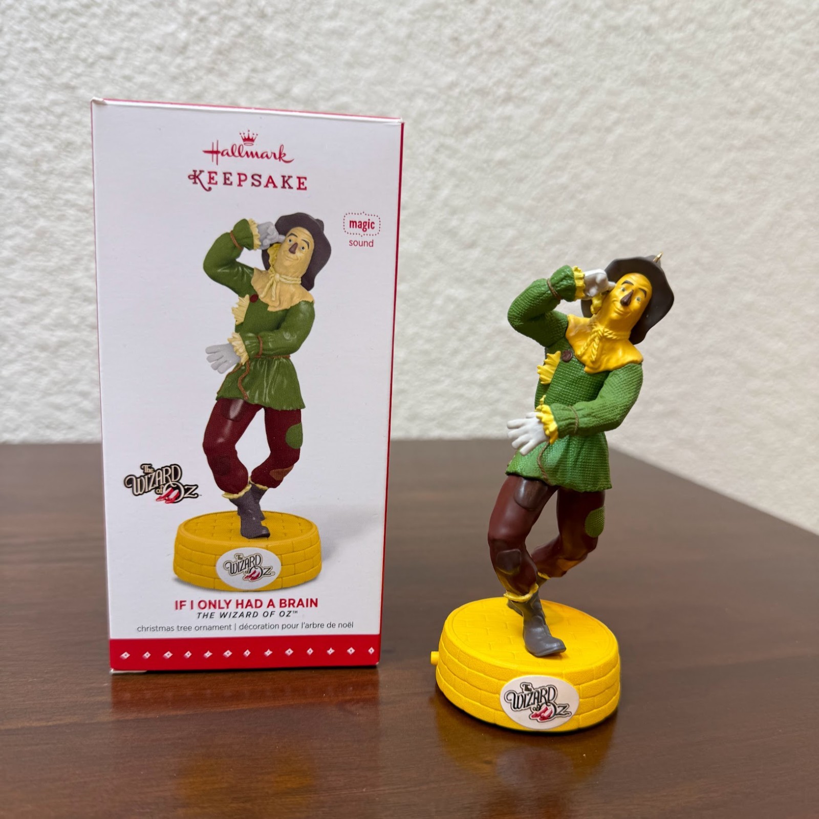 Wizard Of Oz Scarecrow Hallmark Ornament 2015 Magic Sound If I Only Had A Brain
