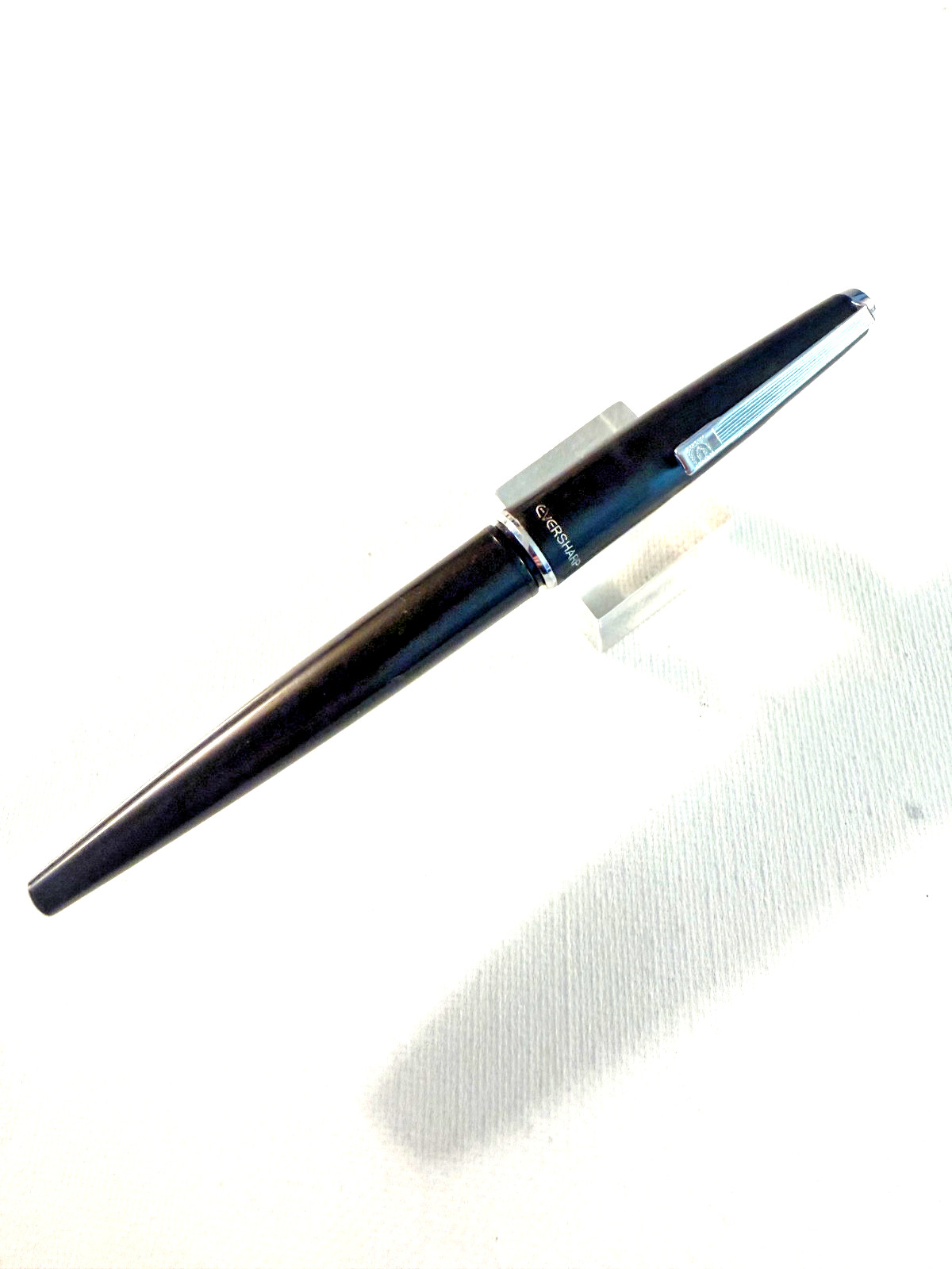 1960s Black Eversharp 10,000 Fountain pen Extra FINE nib Cartridge filler.  NICE