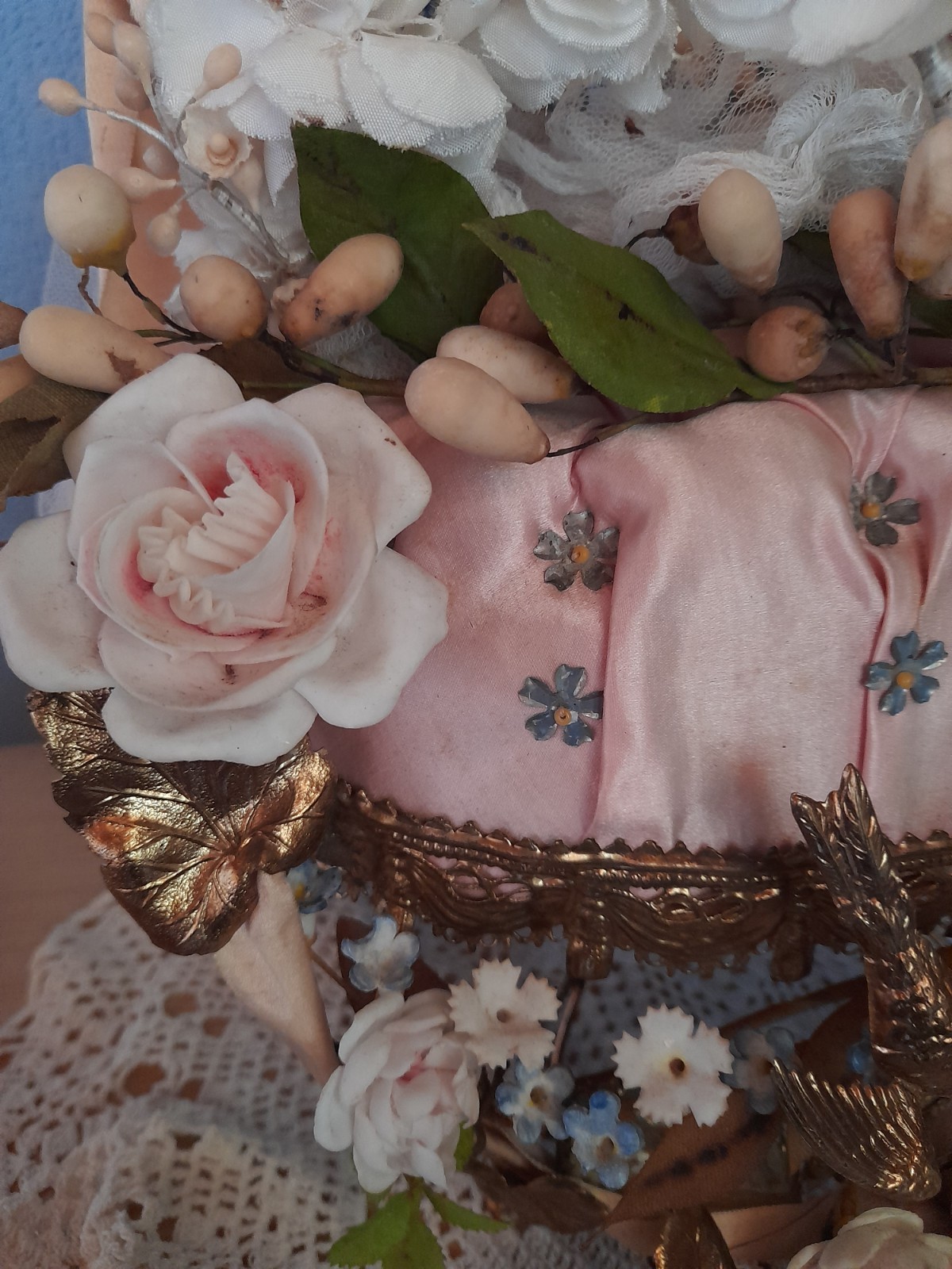 Antique French  GORGEOUS  Pink Gold  Roses SILK  Wedding Flower Stand