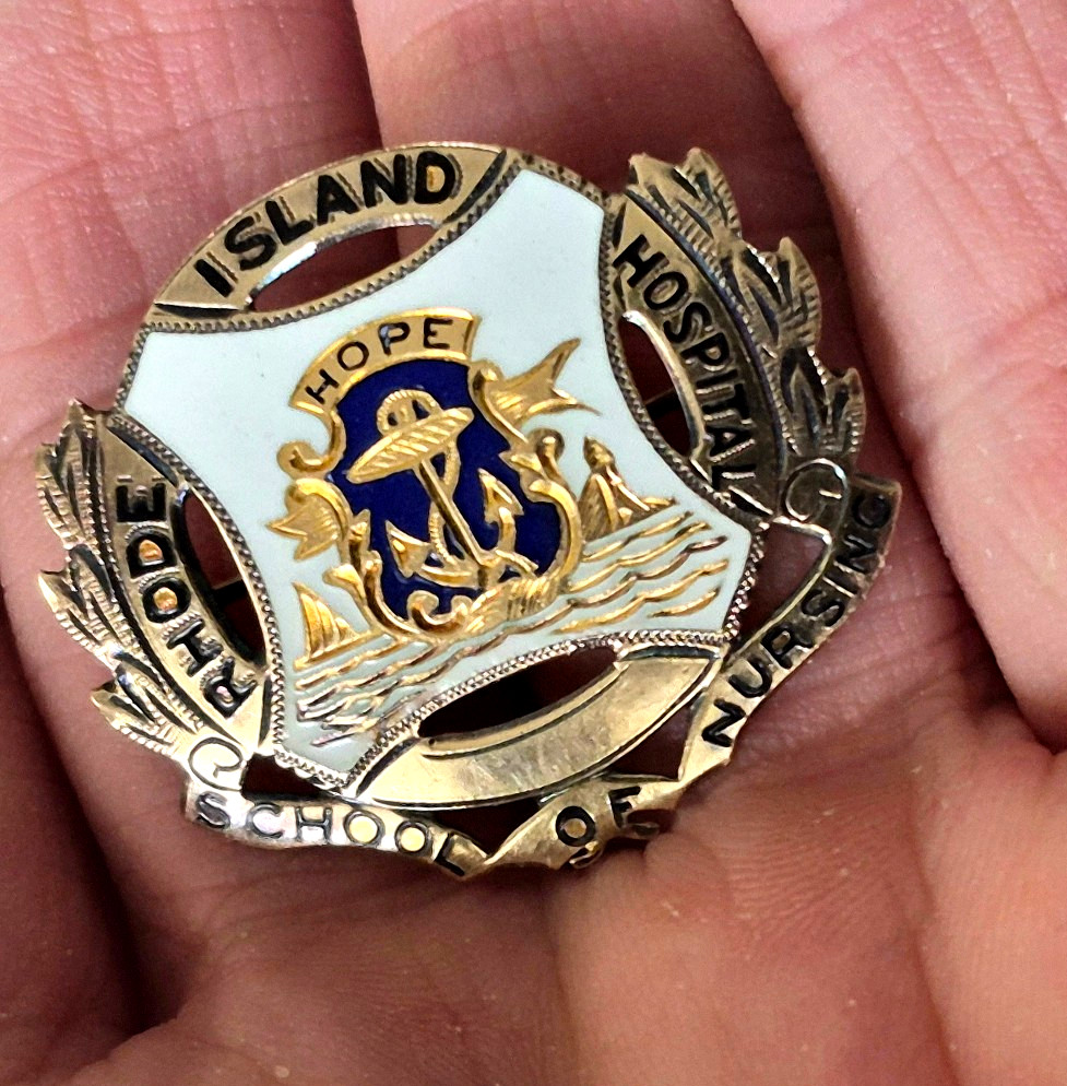 Vintage 1952 10K & Enamel Rhode Island Hospital School Of Nursing Pin. Inscribed