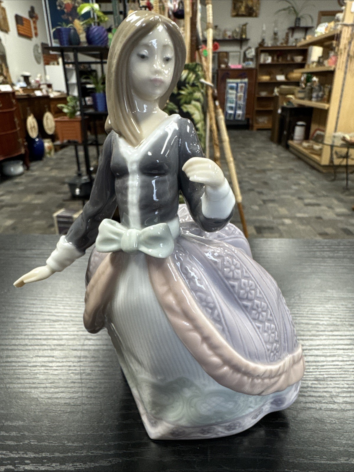 Lladro Figurine # 5211 Angela Girl Retired Missing Parasol No Box Spain 1983