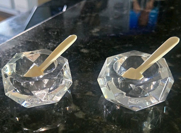 Baccarat France Crystal Open Salt & Pepper Cellars Pair with 2 Spoons