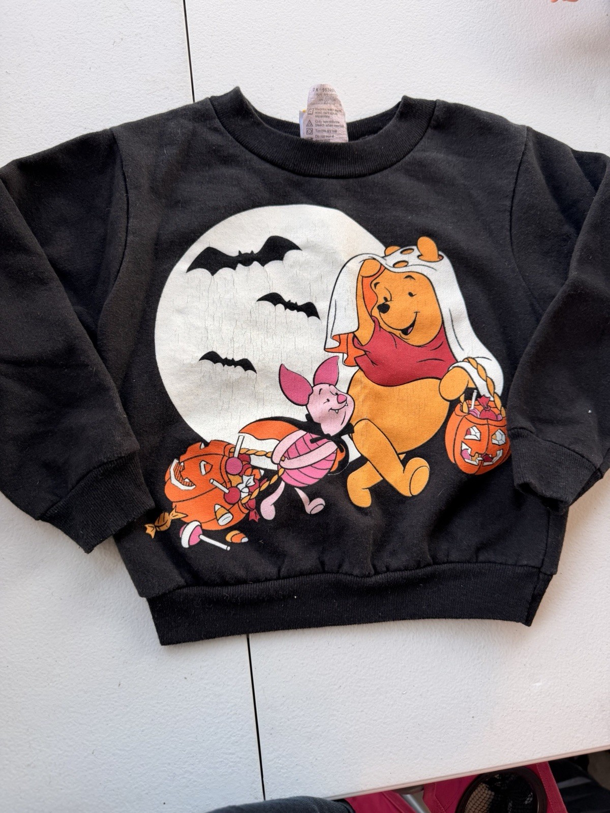 Rare Vintage Disney Winnie The Pooh Ghost Halloween Sweatshirt Crewneck 4T USA