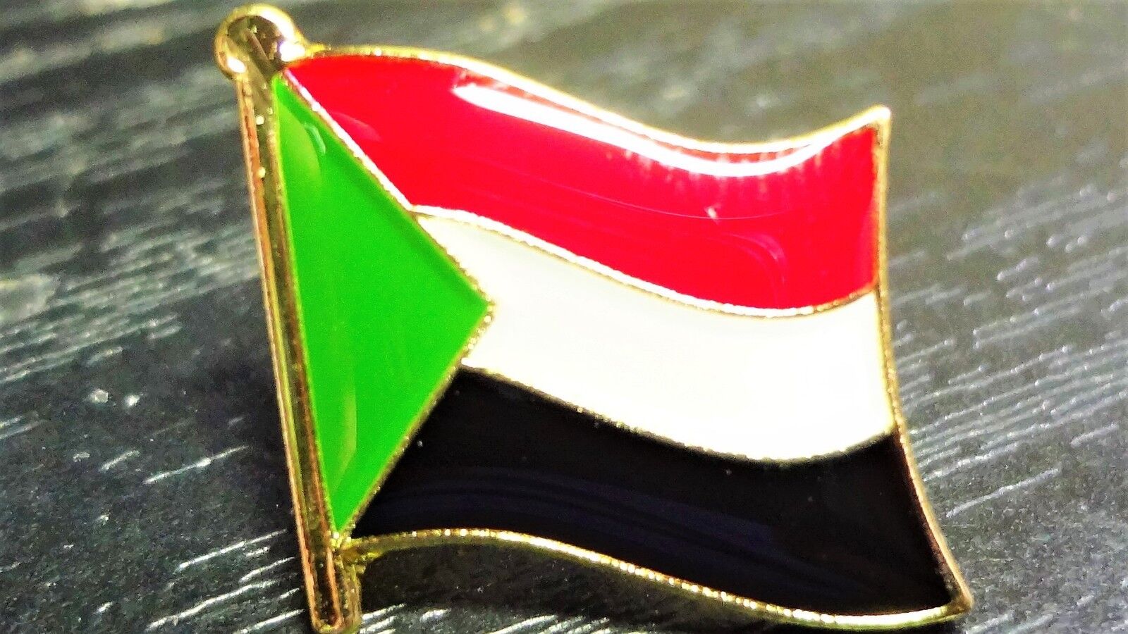 SUDAN Sudanese Metal Flag Lapel Pin Badge *NEW*MIX & MATCH BUY 3 GET 2 FREE