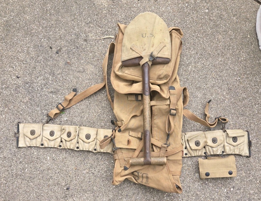 WW1  M1910 US Army Field Gear Set Belt, Pack T Handle 1st Aid Mess Kit 1917 1918