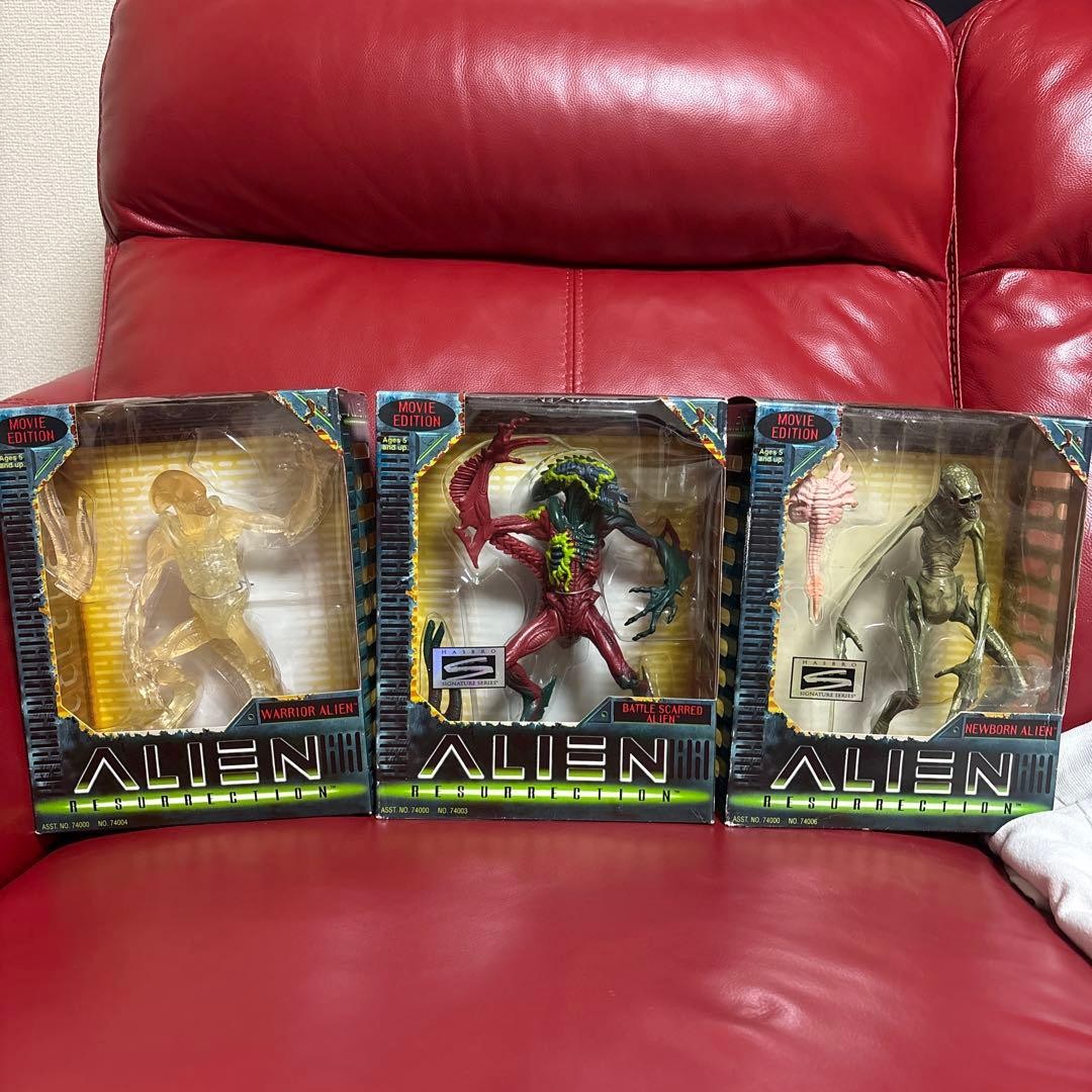 Hasbro Alien Resurrection Figure 3-Piece Set