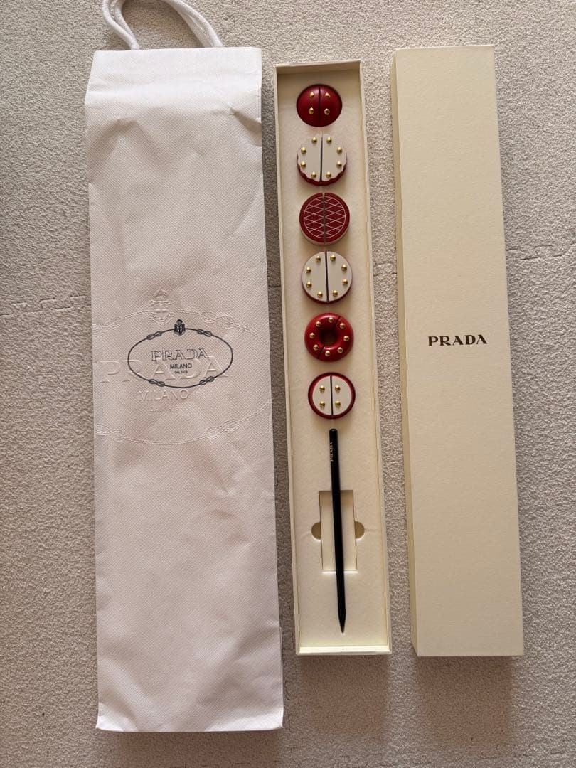 Prada Women Daily Novelty Goods Memo Stand Limited Edition VHTF Popular Products
