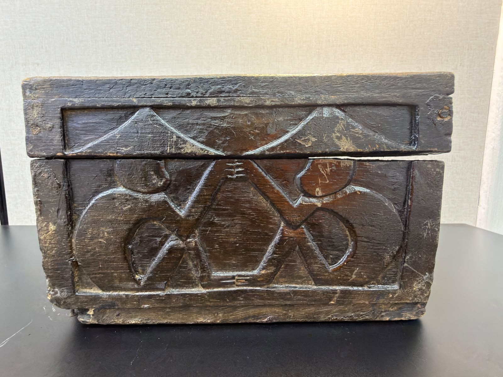 Vintage Hand Carved African Wooden Box Tribal Art Relief Figures Trinket Box
