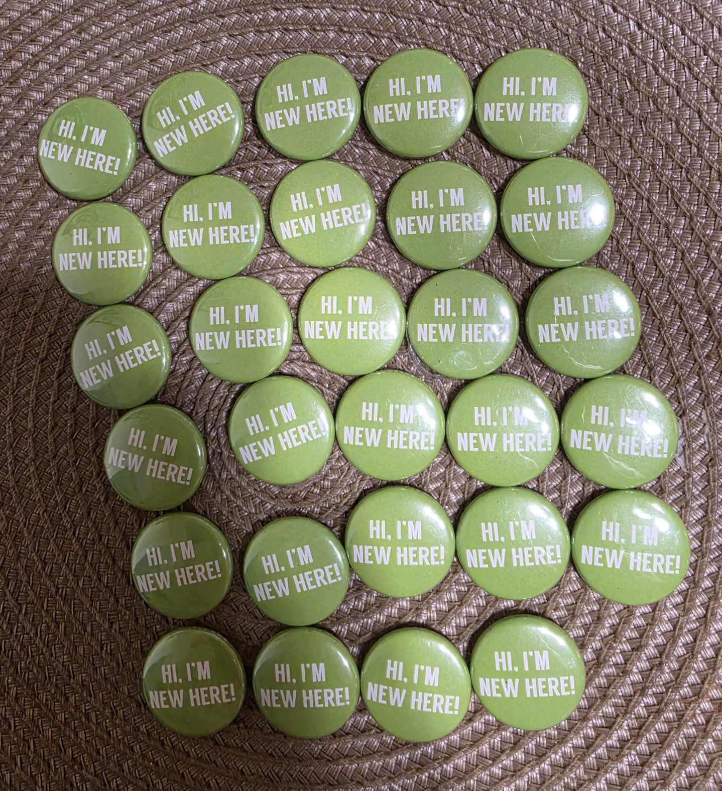 Lot of 29 Green \'Hi, I\'m New Here\' Slogan Pinback Buttons 1.25 Inch