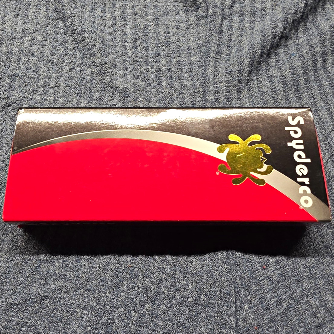 Spyderco Bodacious C263GP + Spiderco Ghost Mug