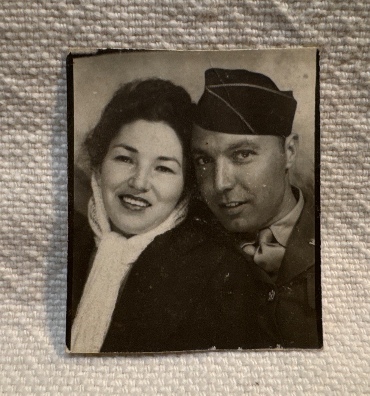 Vtg Photo Booth Photo Young Couple Pretty Woman-Handsome Soldier