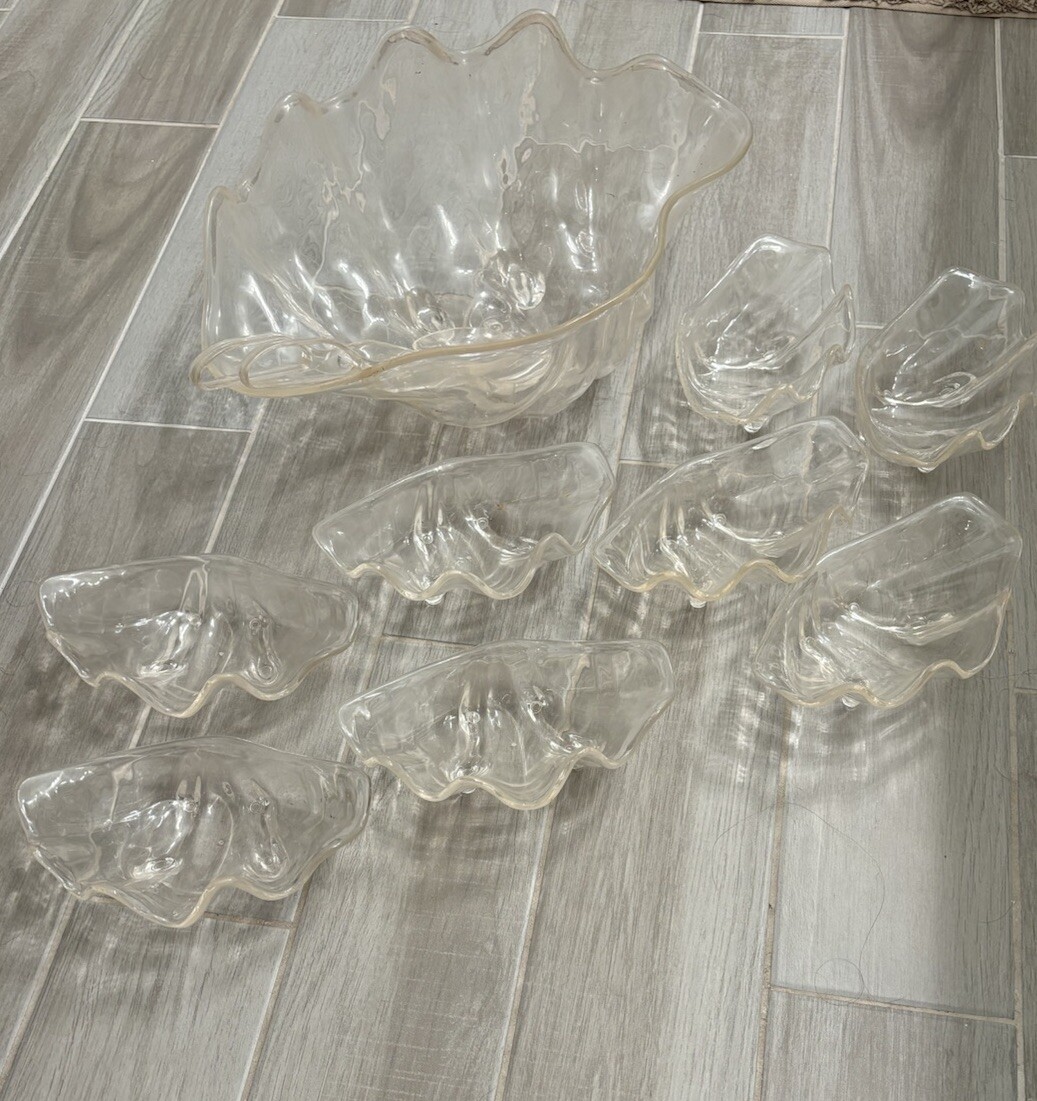 Vintage Acrylic Lucite Clam Shell Serving Set Bowl and 8 SM bowls With Tongs
