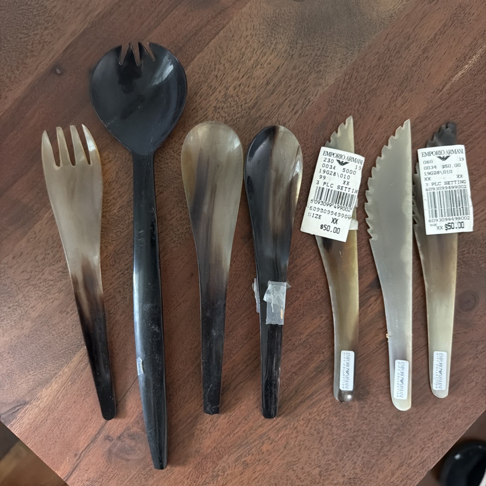 Emporio Armani Cow Horn Spoons, knives. Fork - Lot 7 Pieces - Natural Cow\'s Horn