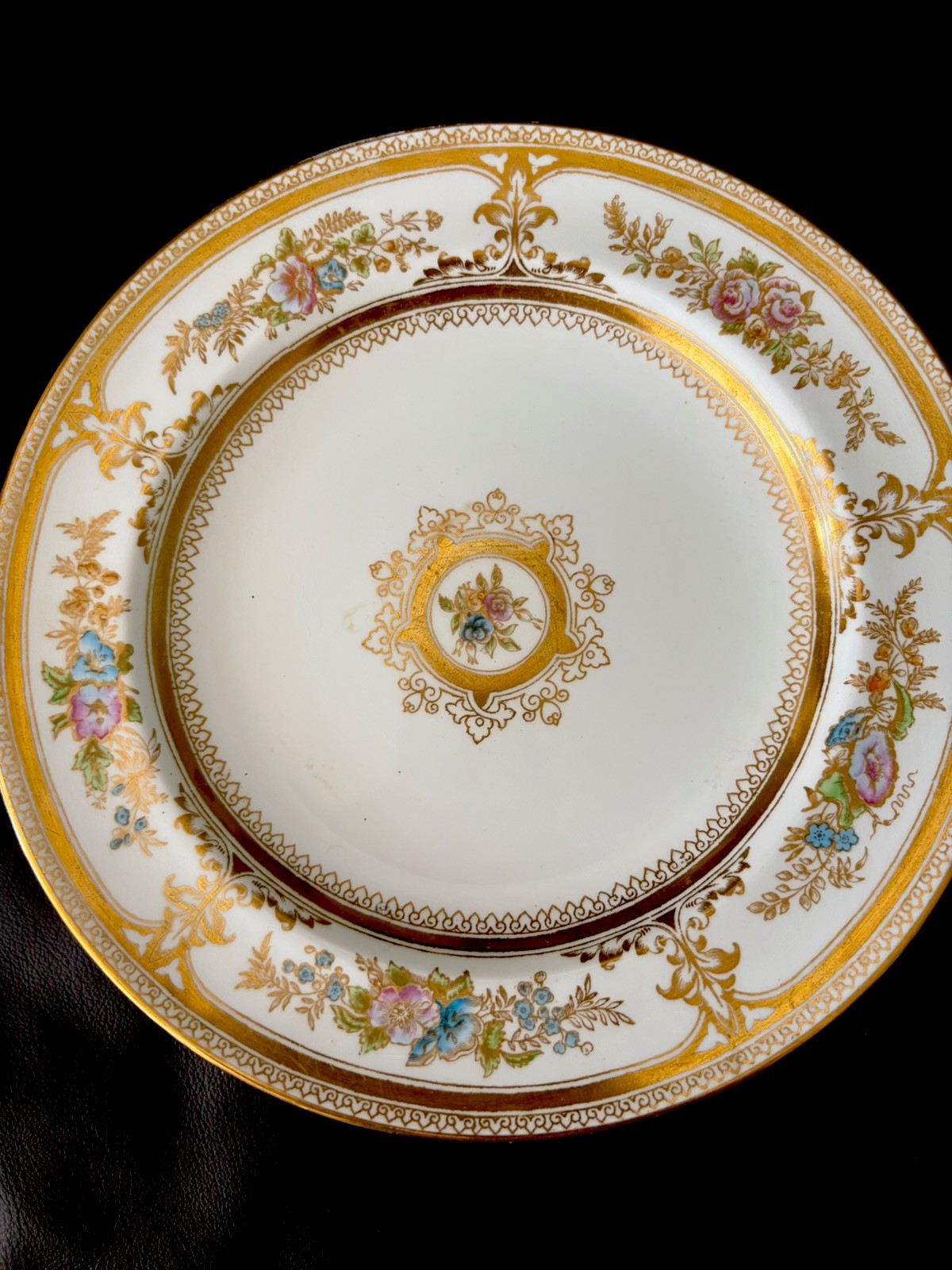 Gorgeous Antique Wedgwood Porcelain Tazza Compote Cake Stand Elaborate Gold