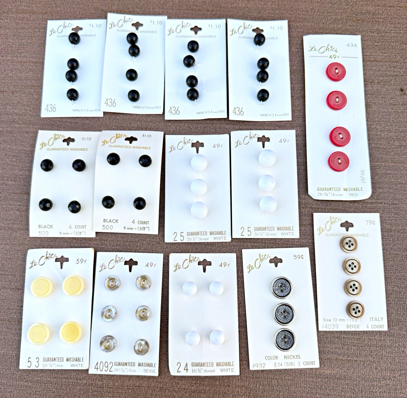 Vintage Le Chic Sewing Buttons Lot 14 Original Cards 55 Buttons Japan Italy