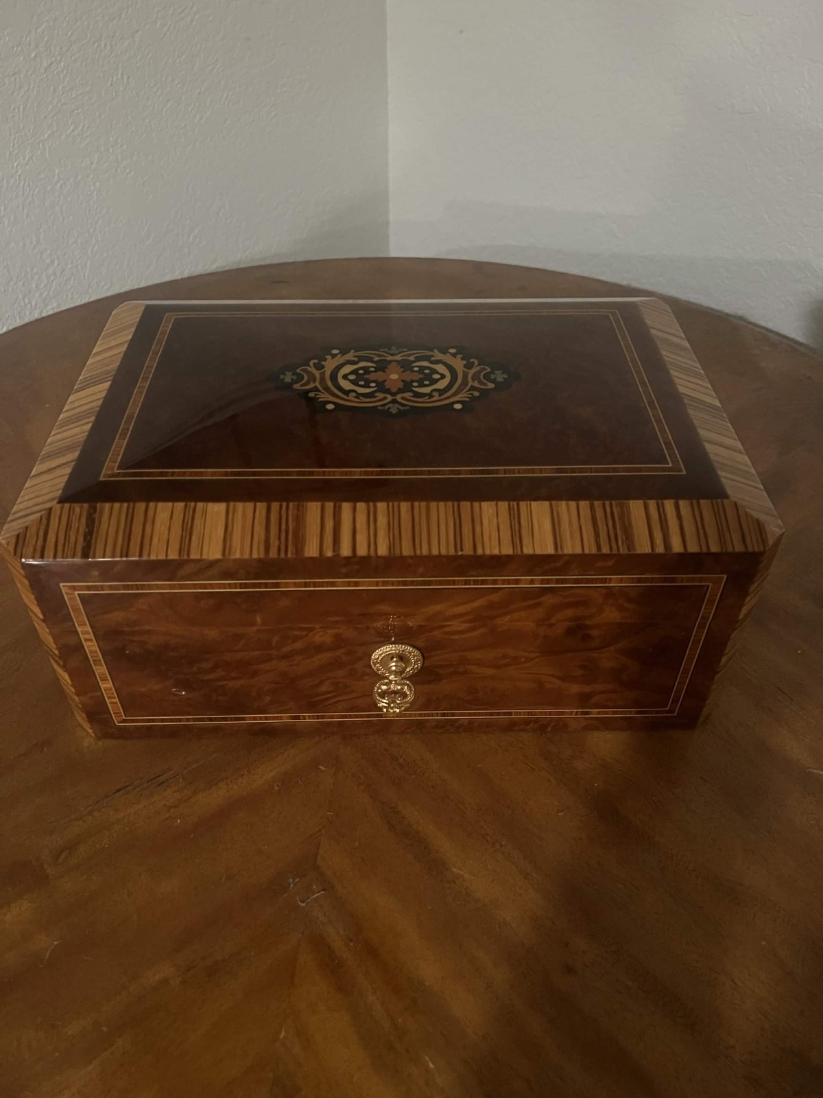 Vintage Davidoff Luxury Cigar Humidor