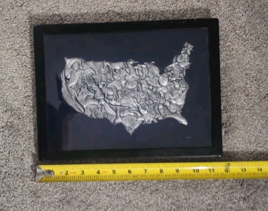 Vtg Fred Szatkowski Pewter Cast USA 3D 43 Piece Animal Map Puzzle Dark Blue Trim