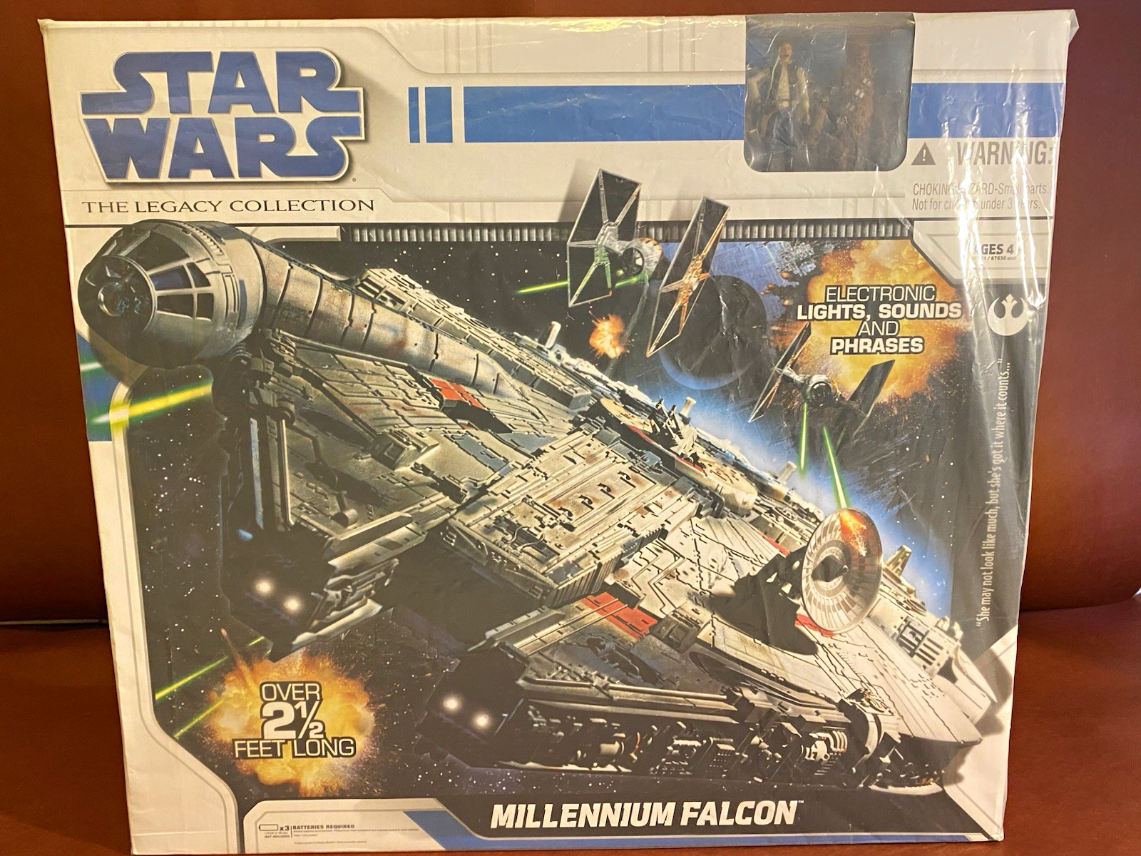 Star Wars Legacy Collection Millennium Falcon by Hasbro NIB / Sealed