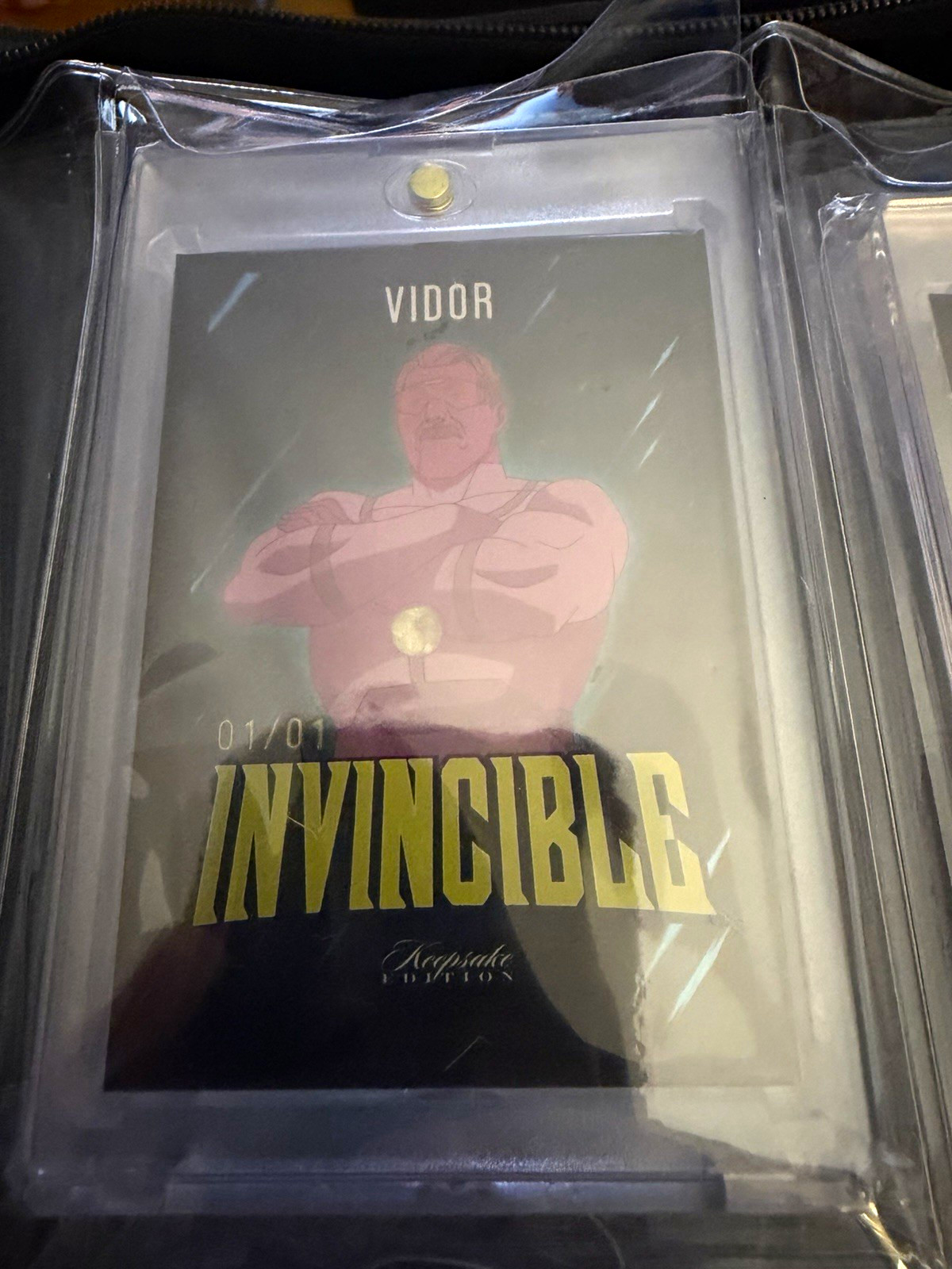 Invincible 1/1 Season 2 Keepsake Vidor Gem Card #297 Very Rare