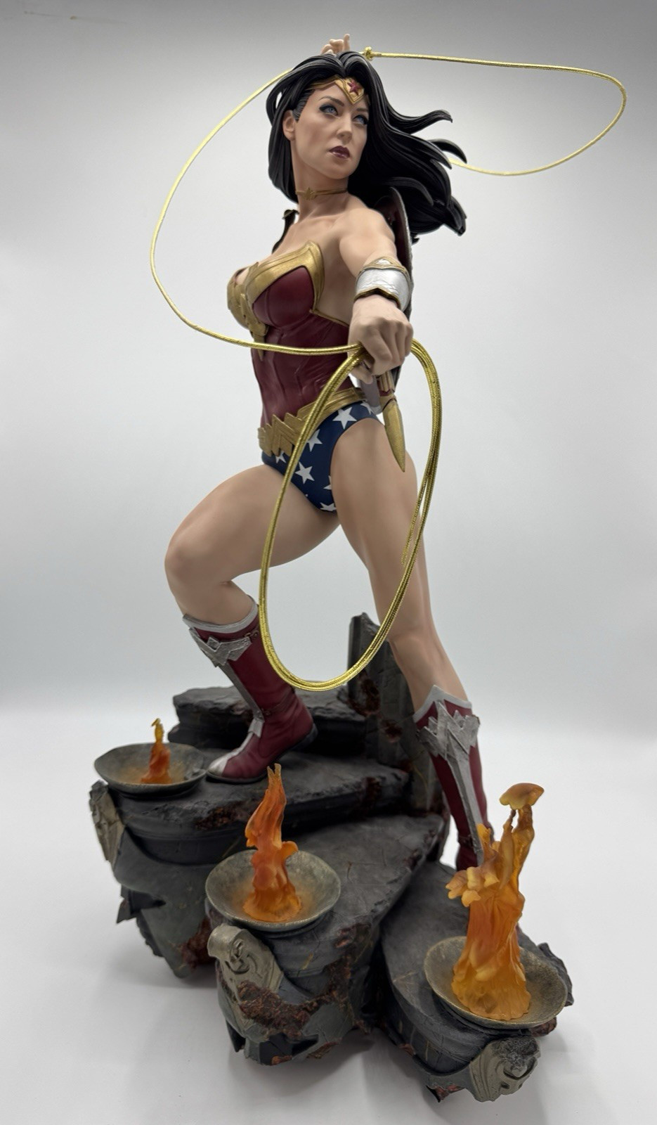 Sideshow WONDER WOMAN Premium Format Figure EXCLUSIVE