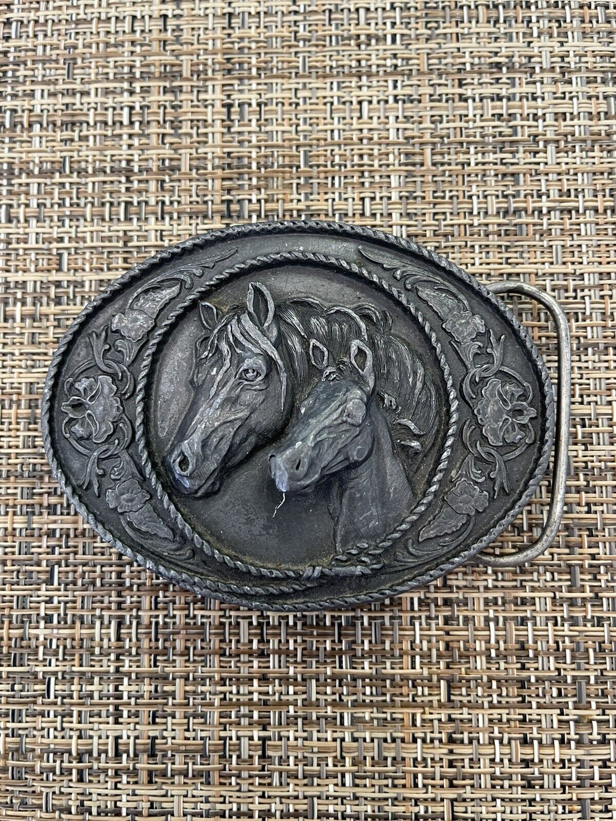 Vintage 1991 Two Horse Heads Western Floral Belt Buckle by Siskiyou Made USA