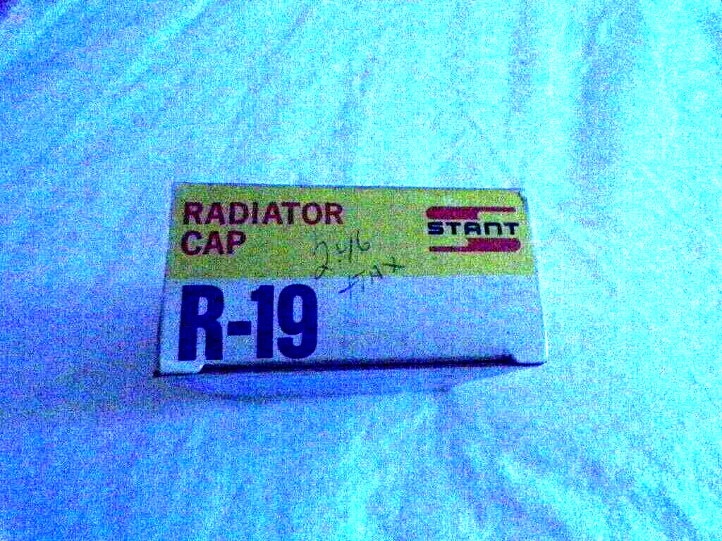 NOS Stant R-19 Radiator Cap 14-17 Lbs