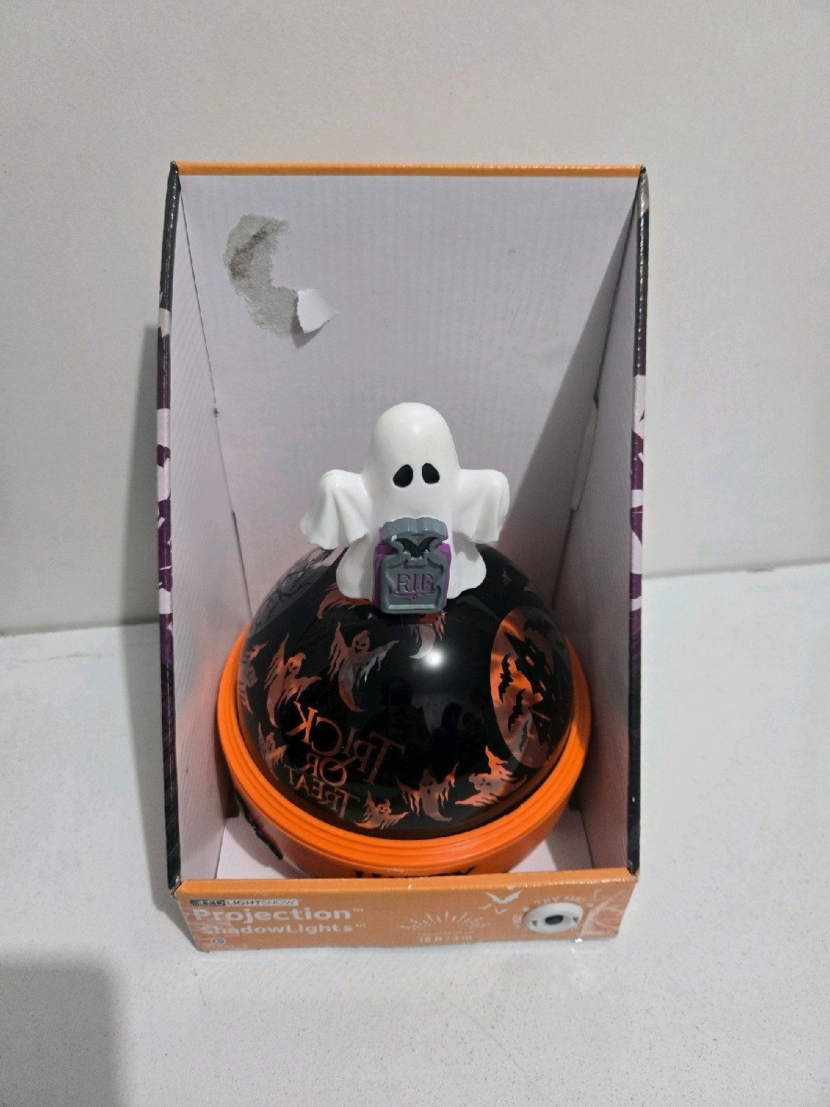 Gemmy LED Halloween Projection ShadowLights Projector 10ft Rotating Spooky Scene